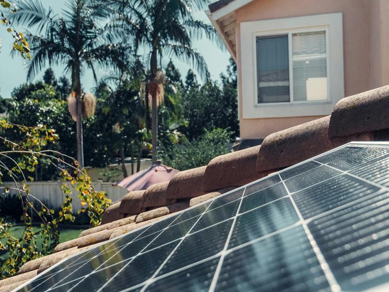 Comment le choix de la toiture affecte-t-il l’efficacité énergétique de votre maison ?